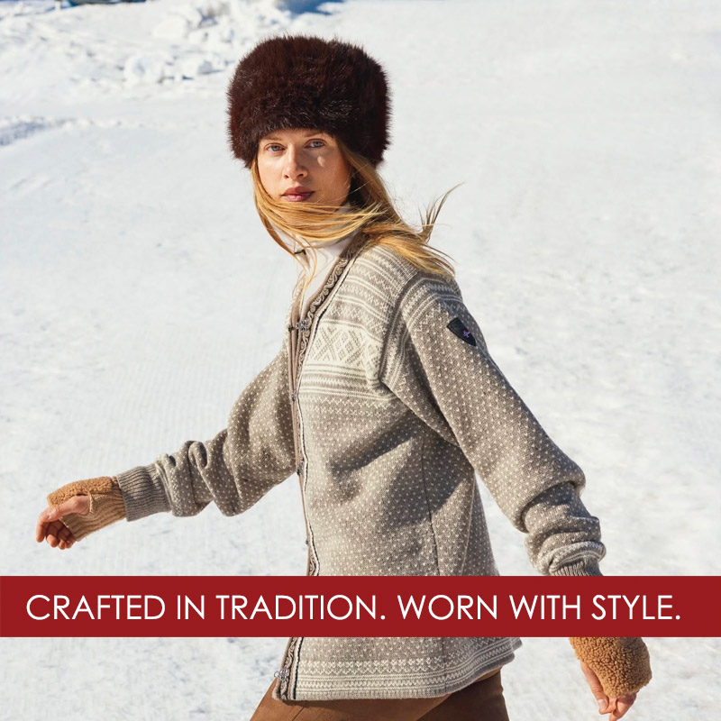 woman-wearing-dale-of-norway-merino-ski-sweater woman wearing a Dale of Norway Merino ski sweater